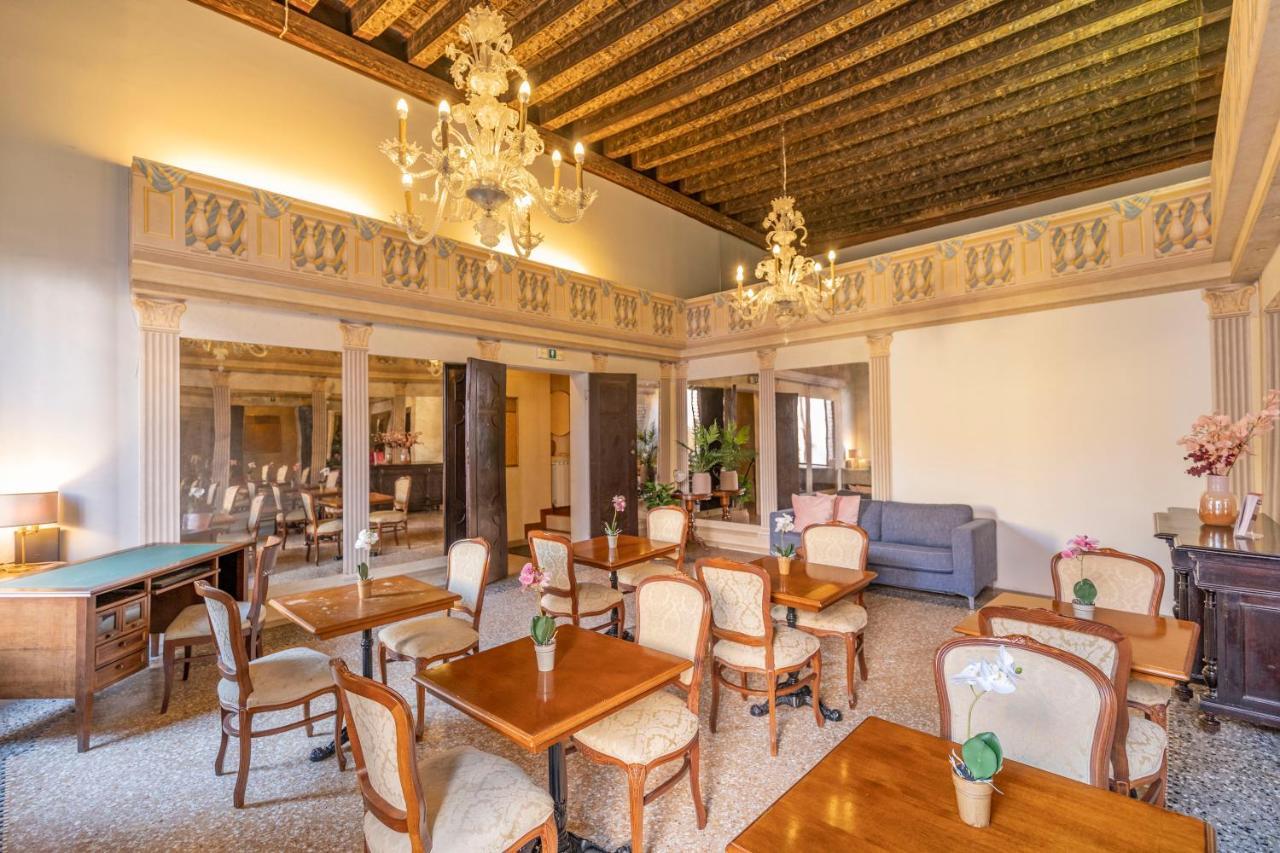 Residenza Centopietre - Dorsoduro By Wonderful Italy Венеція Екстер'єр фото