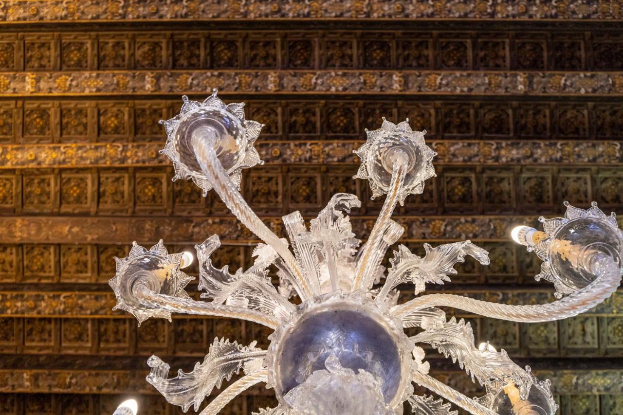 Residenza Centopietre - Dorsoduro By Wonderful Italy Венеція Екстер'єр фото